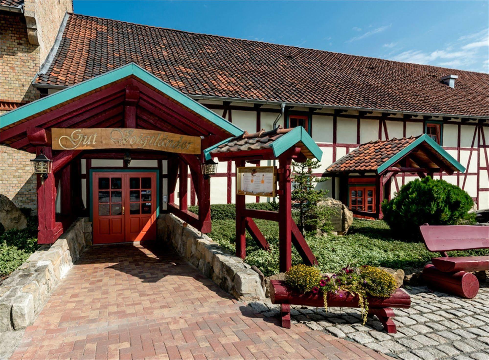 Hotel Gut Voigtlaender Blankenburg  Luaran gambar